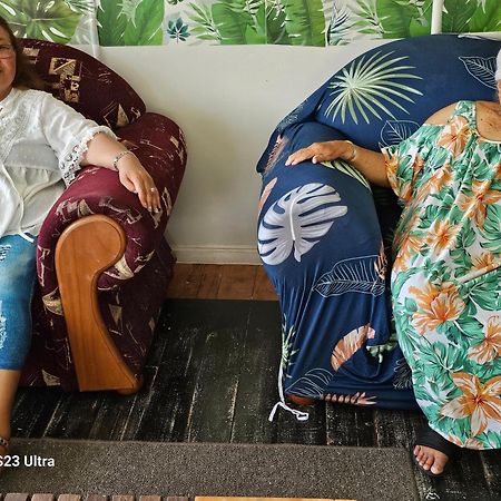 Villa Heleni Jessop'S Fatahega Alofi Esterno foto